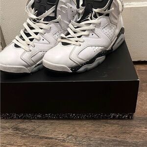 Jordan Kids White and Black Sneakers